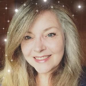 Meet your Posher, Vicki